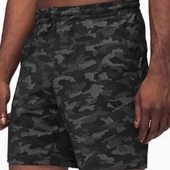 Lululemon Camo Pace Breaker Built In Biker Gym Workout Short Size L - Picture 14 of 14